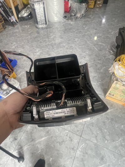 ช่องแอร์หลังW221