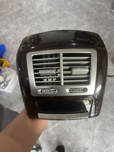 ช่องแอร์หลังW221