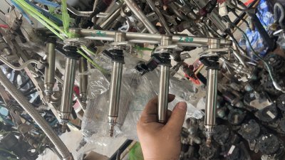 หัวฉีดM270และรางหัวฉีดเครื่องยนต์M270