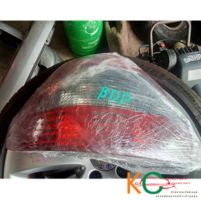 ไฟท้าย Mercedes-Benz W211 Genuine Mercedes-Benz W211 Taillight