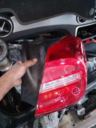 ไฟท้ายW156