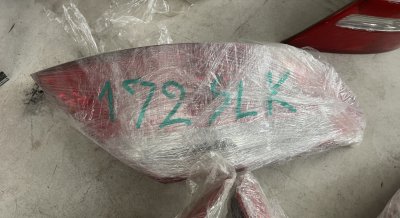 ไฟท้าย W172