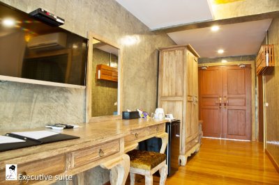 Executive suite