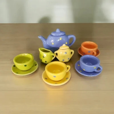 ชุดกาน้ำเซรามิกจิ๋ว