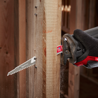 Milwaukee รุ่น 48-00-5226 ใบเลื่อยซอว์ซอลตัดไม้ 9" AX ฟันคาร์ไบด์ 5 TPI (1 ใบ)