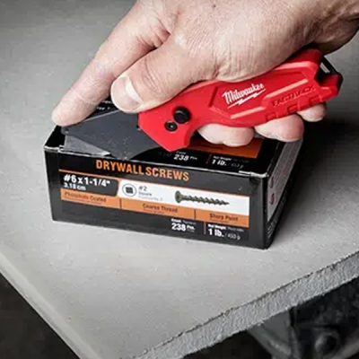 Milwaukee รุ่น 48-22-1500 มีดพับคอมแพ็คอเนกประสงค์