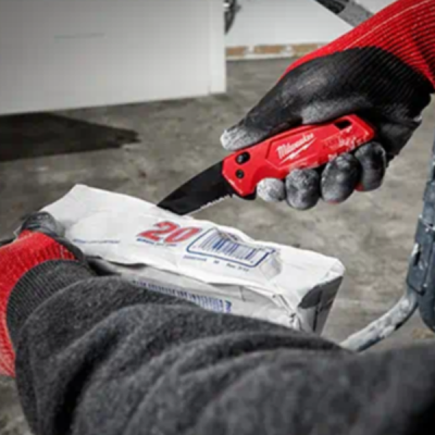 Milwaukee รุ่น 48-22-1530 มีดพับฟันเลื่อยระบบสปริงเปิดปิด