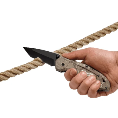 Milwaukee รุ่น 48-22-1535 มีดพับฟันเลื่อยลายพรางระบบสปริงเปิด/ปิด