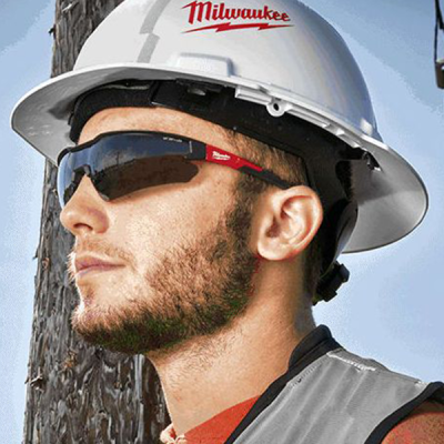 Milwaukee รุ่น 48-73-2000A แว่นตาเซฟตี้ เลนส์ใส