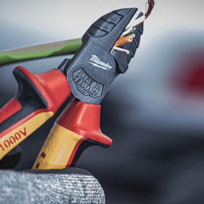 Milwaukee รุ่น 4932464567 คีมตัดปากเฉียง หุ้มฉนวนกันไฟฟ้า VDE