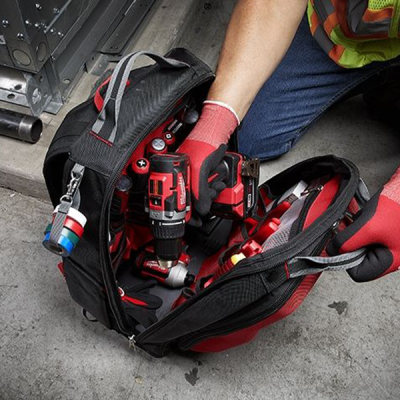 Milwaukee รุ่น 4932471131 เป้สะพายหลังใส่เครื่องมือ PACKOUT Backpack