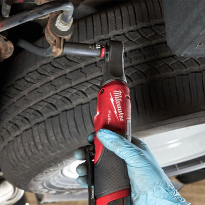 Milwaukee รุ่น M12 FHIR38-0 ประแจบล็อกด้ามฟรีไร้สาย 12 โวลต์ 3/8" (เครื่องเปล่า)