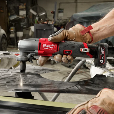 Milwaukee รุ่น M12 FNB16-0X  เครื่องตัดเมทัลชีท 1.6 มม.