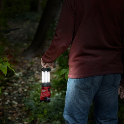 Milwaukee รุ่น M12 LL-0 ไฟตะเกียง 12 โวลต์ พร้อมที่ชาร์จ USB (เครื่องเปล่า)