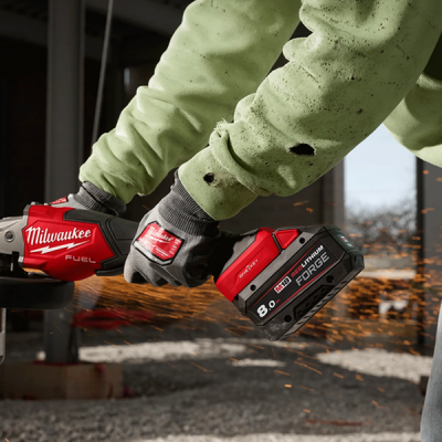 Milwaukee รุ่น M18 FB8 M18 FORGE™ แบตเตอรี่ 8 แอมป์อาว