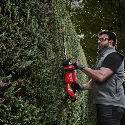 Milwaukee รุ่น M18 FHET60G2-0 M18 FUEL™ เครื่องตัดแต่งพุ่มไม้