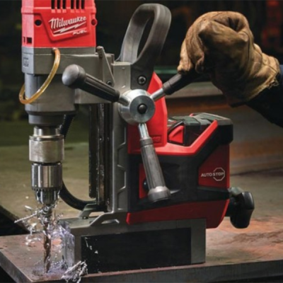 Milwaukee รุ่น M18 FMDP-0C0 M18 FUEL™ สว่านแท่นแม่เหล็ก