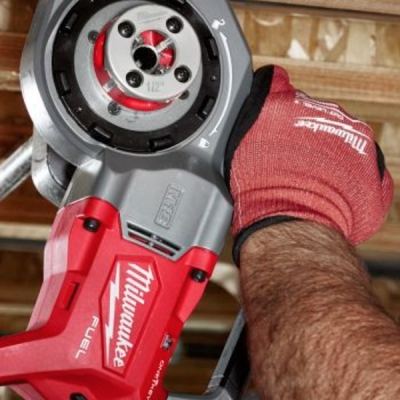 Milwaukee รุ่น M18 FPT114-0C0  M18 FUEL™ เครื่องต๊าปเกลียว ไร้สาย พร้อมลูกดาย