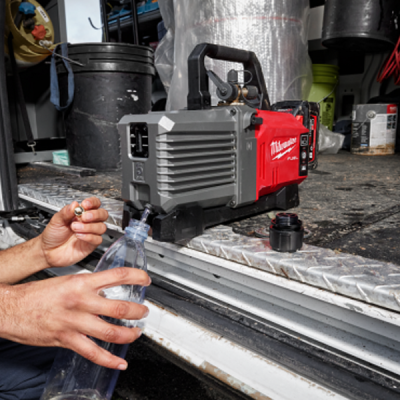 Milwaukee รุ่น M18 FVP5-0 ASIA M18 FUEL™ ปั๊มสุญญากาศ 5 CFM