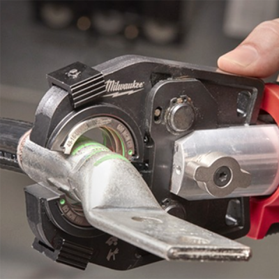 Milwaukee รุ่น M18 HCCT-0C เครื่องย้ำสายไฟไร้สาย ระบบไฮดรอลิค 6 ตัน (เครื่องเปล่า)