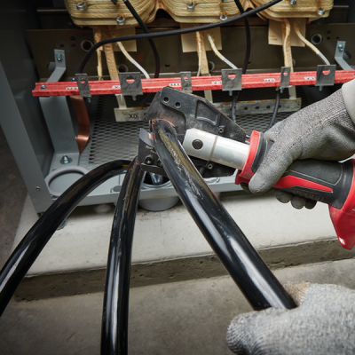 Milwaukee รุ่น M18 HCC-0C เครื่องตัดสายไฟไร้สาย ระบบไฮดรอลิค 6 ตัน (เครื่องเปล่า)