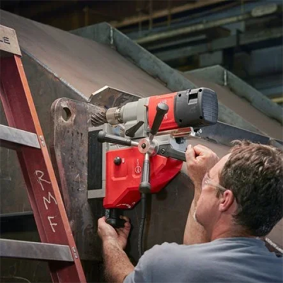 Milwaukee รุ่น MDP 41  สว่านแท่นแม่เหล็ก 41 มม. แบบแม่เหล็กถาวร