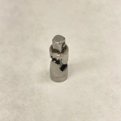 Snap-on รุ่น TMU8B ข้อต่ออ่อน (Universal Joint) ขนาดหัวขับ (Drive Size) 1/4 นิ้ว ข้อต่ออ่อน (Universal Joint) ขนาดหัวขับ (Drive Size): 1/4 นิ้ว (2 หุน)