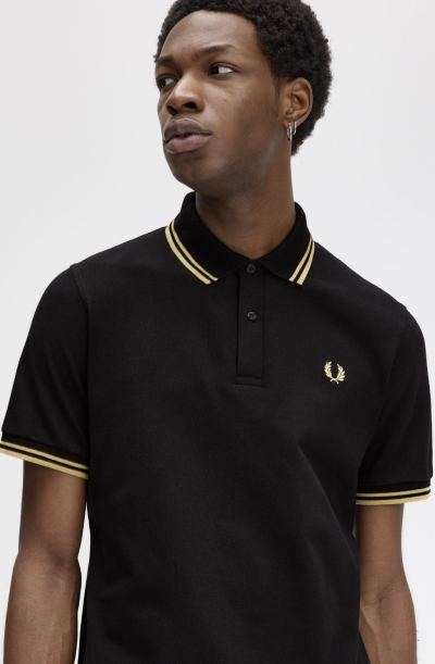 The Fred Perry Shirt Made in England (M12)