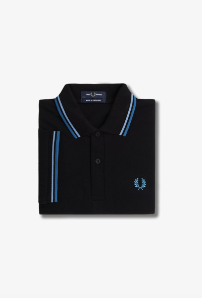 The Fred Perry Shirt M12