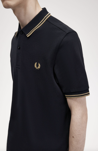 THE FRED PERRY SHIRT M3600
