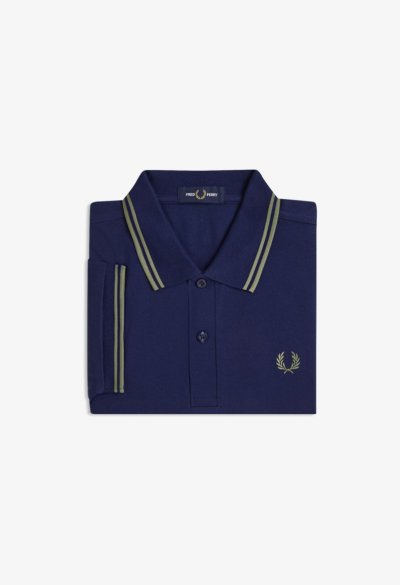 THE FRED PERRY SHIRT M3600