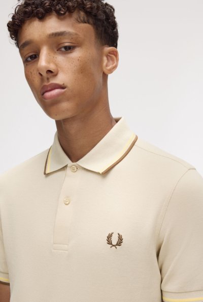THE FRED PERRY SHIRT M3600