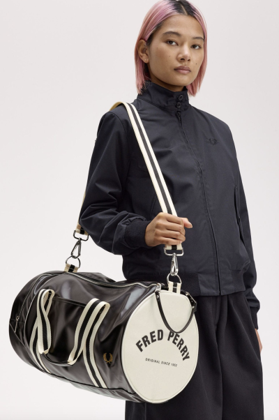 Classic Barrel Bag