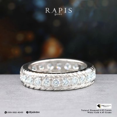 แหวนทองคำขาวล้อมเพชรแท้รอบวง ดีไซน์คลาสสิก White Gold Diamond Ring