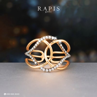 แหวนทองคำประดับเพชรแท้ ดีไซน์คลาสสิก เรียบหรูดูดี Gold Diamond Ring
