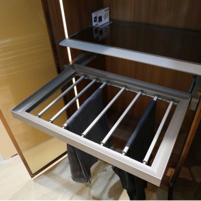 ชุดราวแขวนกางเกง อลูมิเนียมอัลลอยด์  สีเทา สำหรับตู้เสื้อผ้า ขนาด 800 มม. (Trousers Rack)