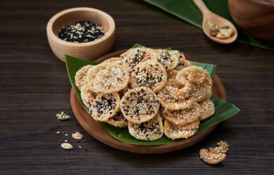 Crispy Rice with Whole Grains - ข้าวตังธัญพืช