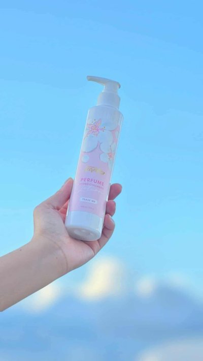 Tease Me Hydro Collagen Perfume Lotion