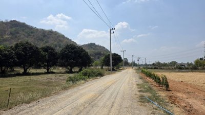 ที่โฉนด วิวภูเขาล้อม อ.โพธาราม จ.ราชบุรี