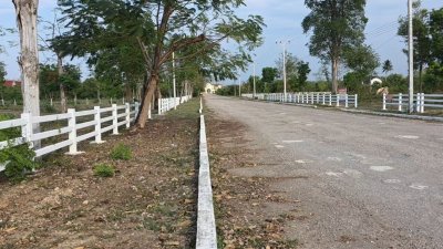 ที่ดินโฉนด ใกล้รพ.และตลาดจอมบึง 200 ตารางวา 490,000 บาท