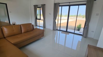 บ้านสวน สไตล์มินิมอล บนพื้นที่ 4 ไร่ 2 งาน มีบริเวณเยอะ