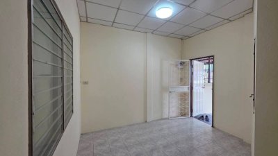 บ้านทาวน์เฮ้าส์ 21 ตร.วา ราคา 950,000 บาท รวมโอน บ้านทาวน์เฮ้าส์ 21 ตร.วา ราคา 950,000 บาท รวมโอน