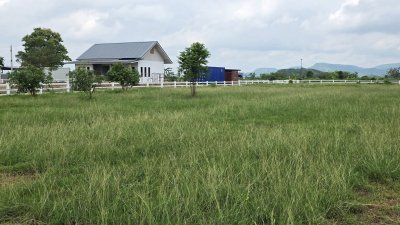 ที่ดินพร้อมสาธารณูปโภค ใกล้โครงการพระราชดำริเขาชะงุ้ม