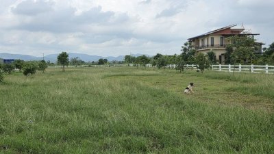 ที่ดินพร้อมสาธารณูปโภค ใกล้โครงการพระราชดำริเขาชะงุ้ม