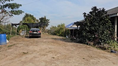 ที่ดินติดถนนทางหลางแผ่นดิน ทำเลสร้างบ้าน ,ร้านค้า