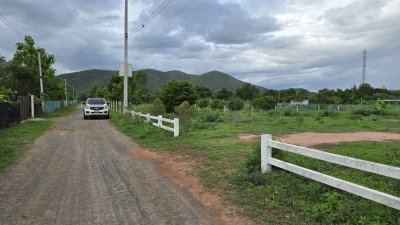 ขายที่ดินแปลงสวย #ถมสูงกว่าถนน ท่ามกลางวิวเขา #ใกล้แหล่งท่องเที่ยว ขายที่ดินแปลงสวย #ถมสูงกว่าถนน ท่ามกลางวิวเขา #ใกล้แหล่งท่องเที่ยว