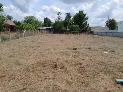 ที่ดินติดถนนลาดยาง 150 ตร.วา ราคา 490,000.- ฟรีโอน