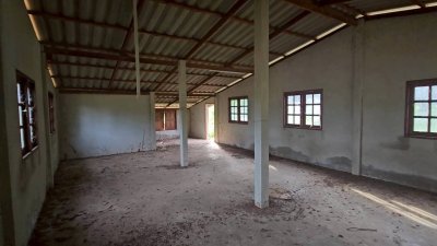 บ้านพร้อมที่ดิน ติดถนนสาธารณะ 2 ด้าน ใกล้ถนนทางหลวง โฉนดครุฑแดง บ้านพร้อมที่ดิน ติดถนนสาธารณะ 2 ด้าน ใกล้ถนนทางหลวง โฉนดครุฑแดง