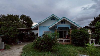 บ้านพร้อมที่ดิน ติดถนน 2 ด้าน ต.หวายเหนียว อ.ท่ามะกา บ้านพร้อมที่ดิน ติดถนน 2 ด้าน ต.หวายเหนียว อ.ท่ามะกา