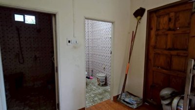 บ้านพร้อมที่ดิน ติดถนน 2 ด้าน ต.หวายเหนียว อ.ท่ามะกา